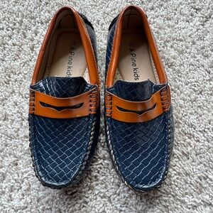 NWT Pine Kids Boys Woven Leather Loafers - 27EU